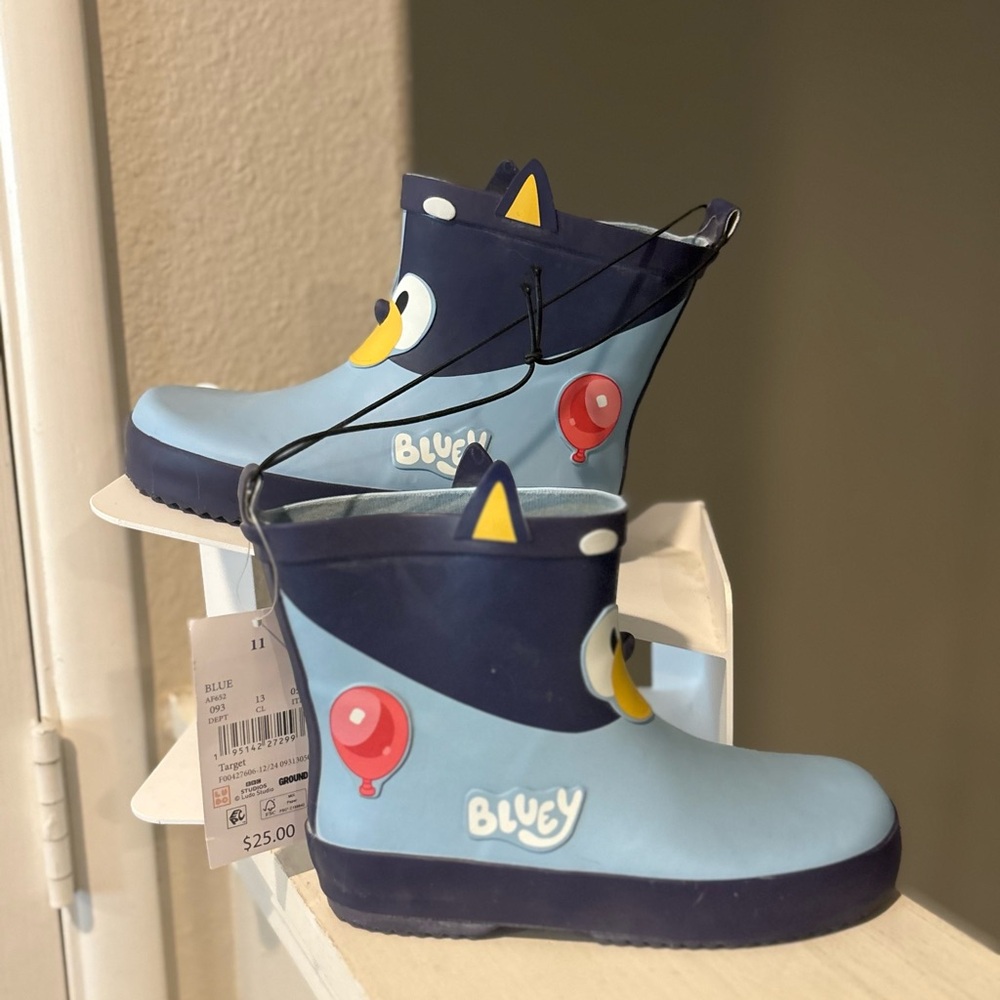 NEW Ground Up Bluey Rain boots Unisex Kids Size 11